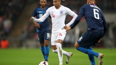 告别K联赛颠覆人设，巴甲科林蒂安的迷茫期——33岁英格兰中场林加德2026最新动向