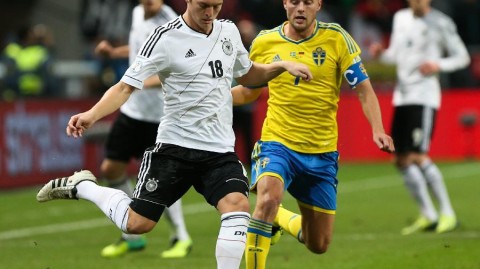 从巅峰到重建：德国队十年球员名单背后的荣光与重生