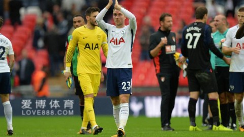 世界杯-卢卡库双响默滕斯世界波 比利时3-0开门红