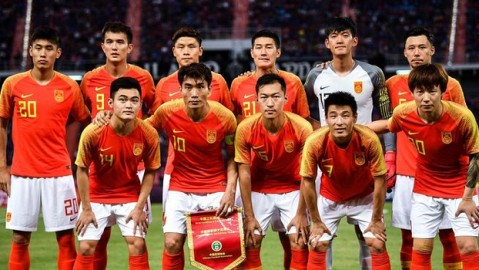 国足1-5泰国：合肥615惨案全复盘，卡马乔下课范志毅怒批“脸都不要了”