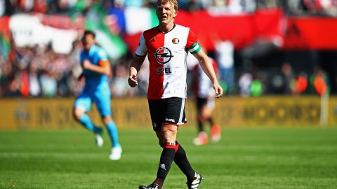 探秘2026荷甲球员年薪地图：从斯塔林的断崖降薪到黑店豪门的薪资天花板