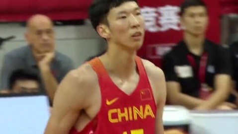 标题：斯杯-蓝队末节崩盘61-68负突尼斯